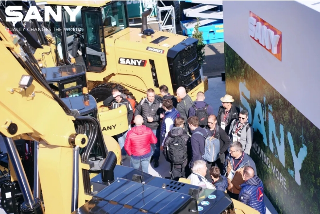 尽显智能化、绿色化、全球化 湖南工程机械闪耀欧洲液压油缸展